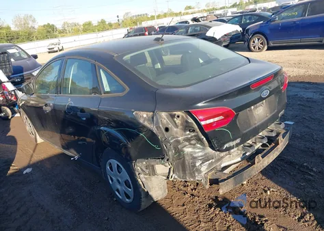 2016 Ford Focus S from USA, damaged, VIN 1FADP3E2XGL202271